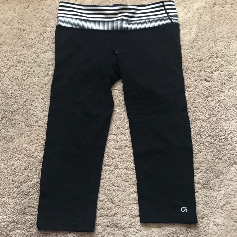 Gap fit cropped leggings